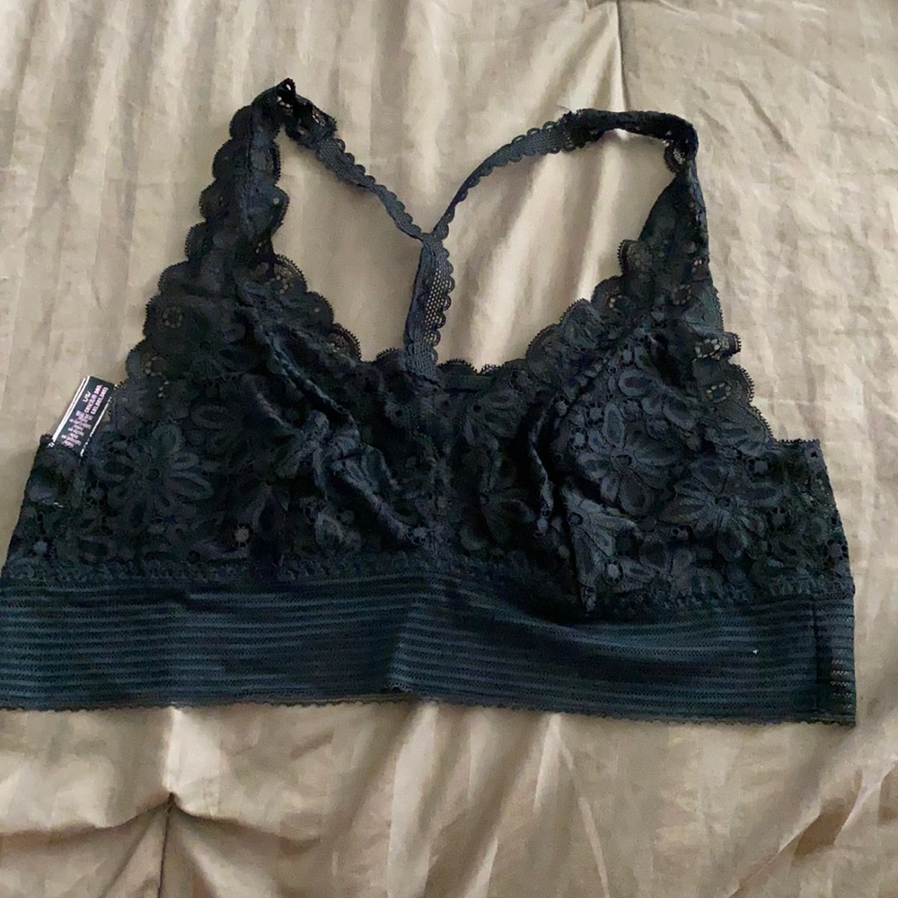 VS Lace Bralette ✨✨ NWOT Black